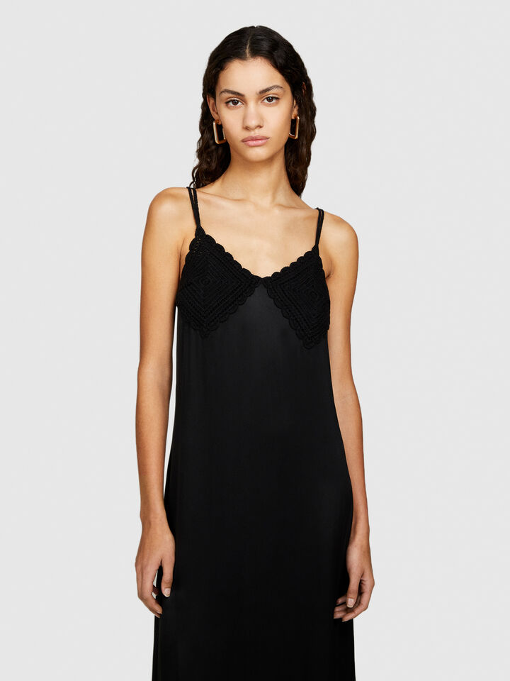 Satin dress with crochet - women's midi dresses - Black | Sisley image number 4